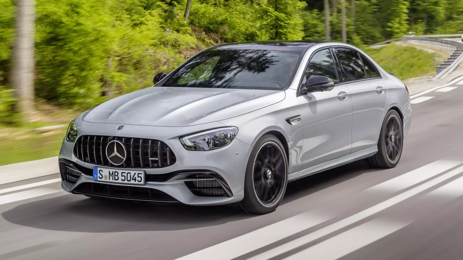 Mercedes-Benz E-Class 2021